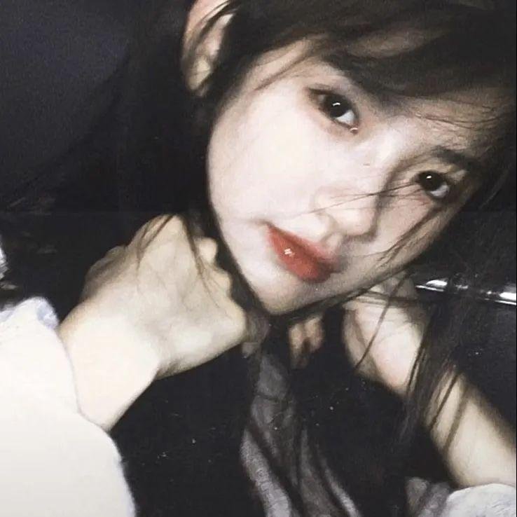 港口的灯光